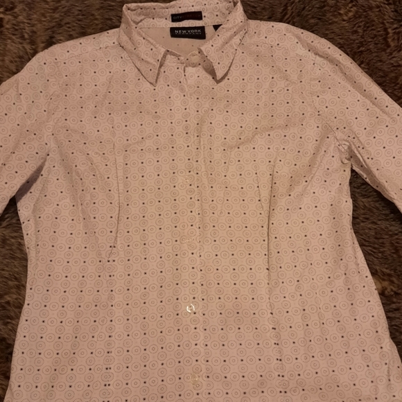 New York & Company City Stretch Button Up Shirt - Picture 10 of 12